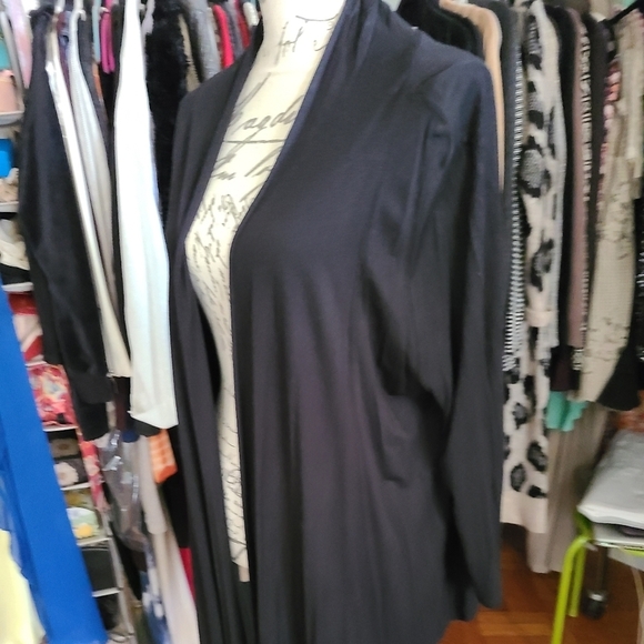 ginatricot Sweaters - Ginatricot black lightweight cardigan